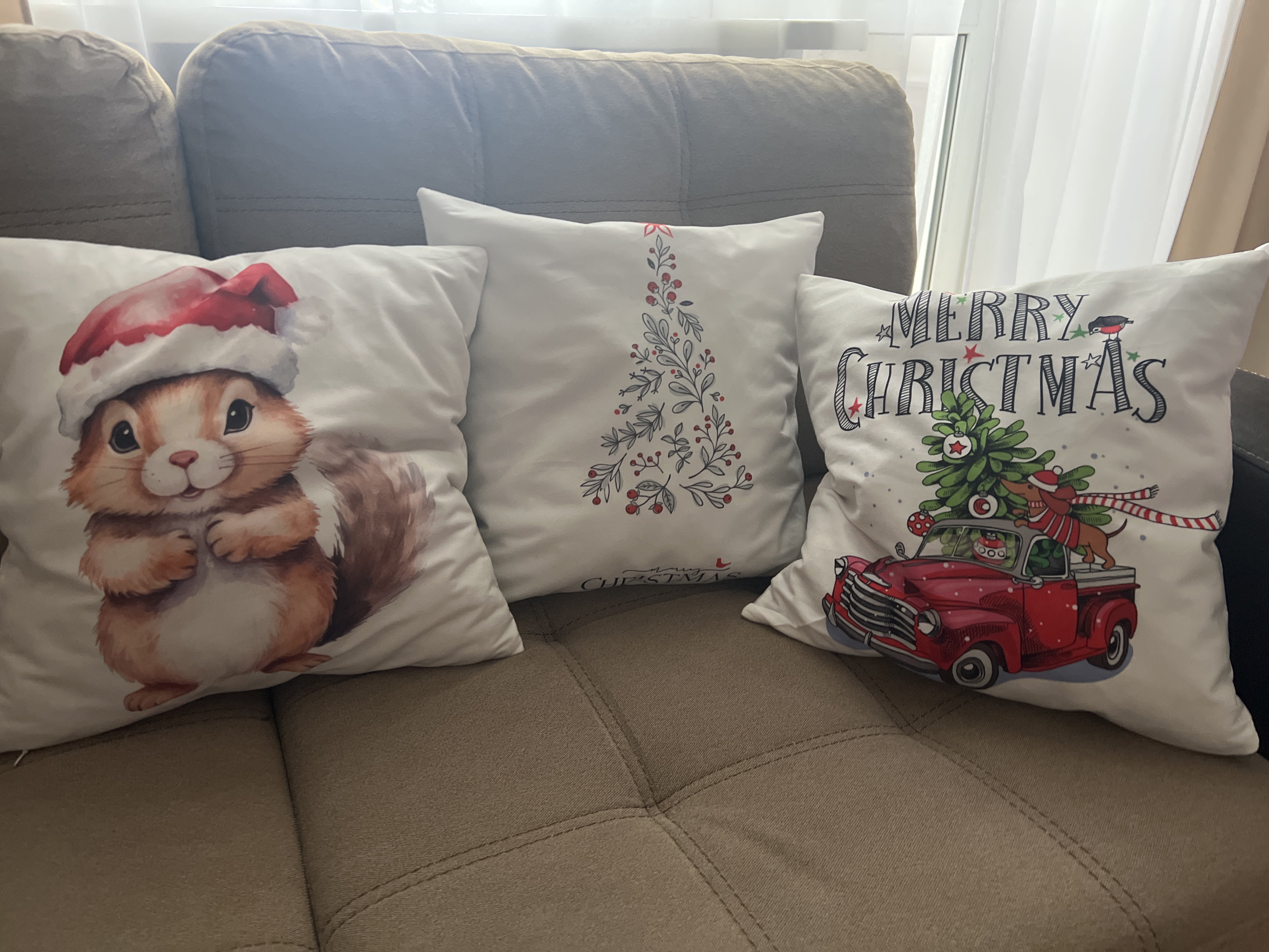 Фотография покупателя товара Наволочка декоративная новогодняя «Этель. Счастливого Рождества!» 40×40 см, 100% п/э - Фото 2