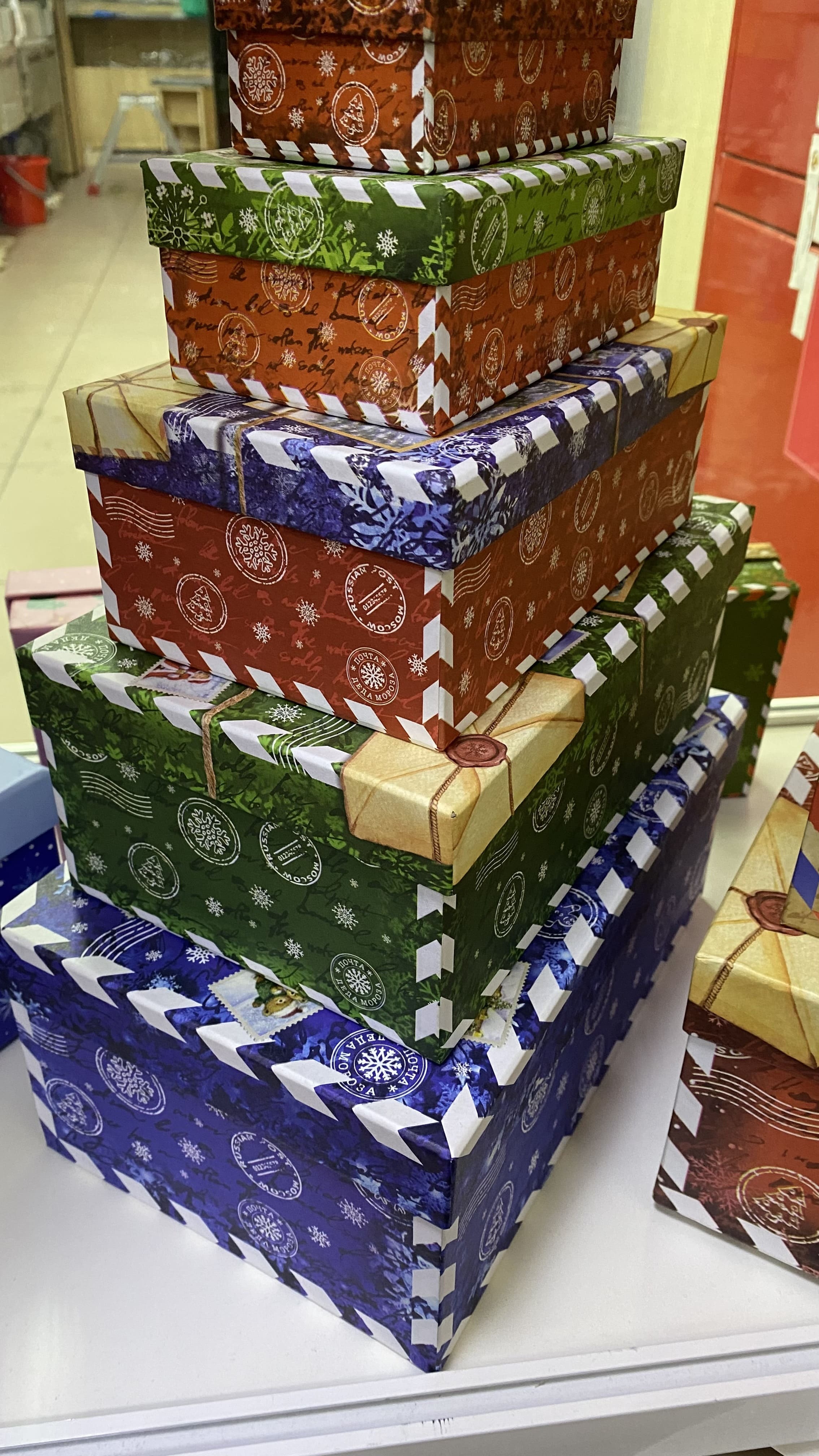 Фотография покупателя товара Набор подарочных коробок 10 в 1 «Почта от Деда Мороза», 30×19×11.5 - 12×6.5×4 см - Фото 1