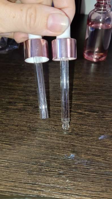 Фотография покупателя товара Бутылочка стеклянная для хранения, с пипеткой, 30 мл, розовая - Фото 4