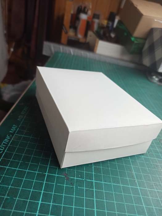 Фотография покупателя товара Коробка картонная без окна, белая, 16,5 х 12,5 х 5,2 см - Фото 1
