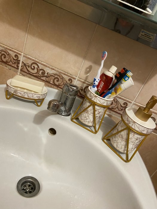 Фотография покупателя товара Набор для ванной комнаты SAVANNA «Геометрика», 3 предмета (мыльница, дозатор для мыла 290 мл, стакан), цвет белый - Фото 2