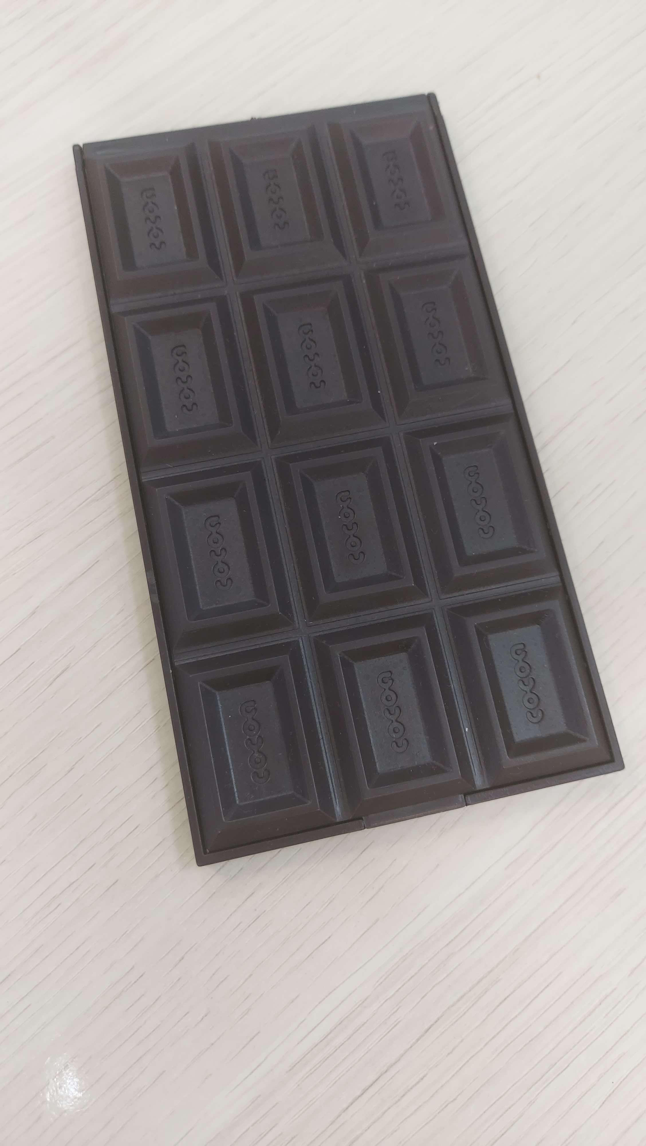 Фотография покупателя товара Зеркало складное «Шоколадное чудо», 16 × 8 см, цвет МИКС - Фото 2