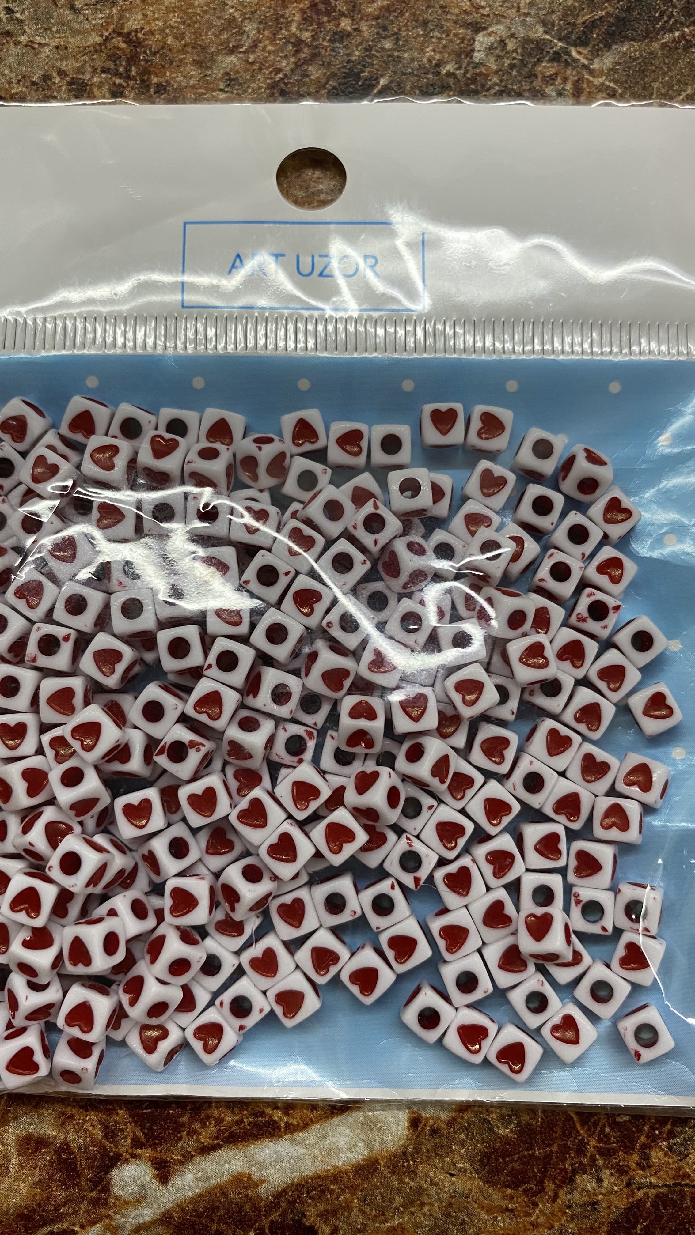 Фотография покупателя товара Набор бусин для творчества пластик "Красное сердечко в кубе" 20 гр 0,5х0,5 см - Фото 3