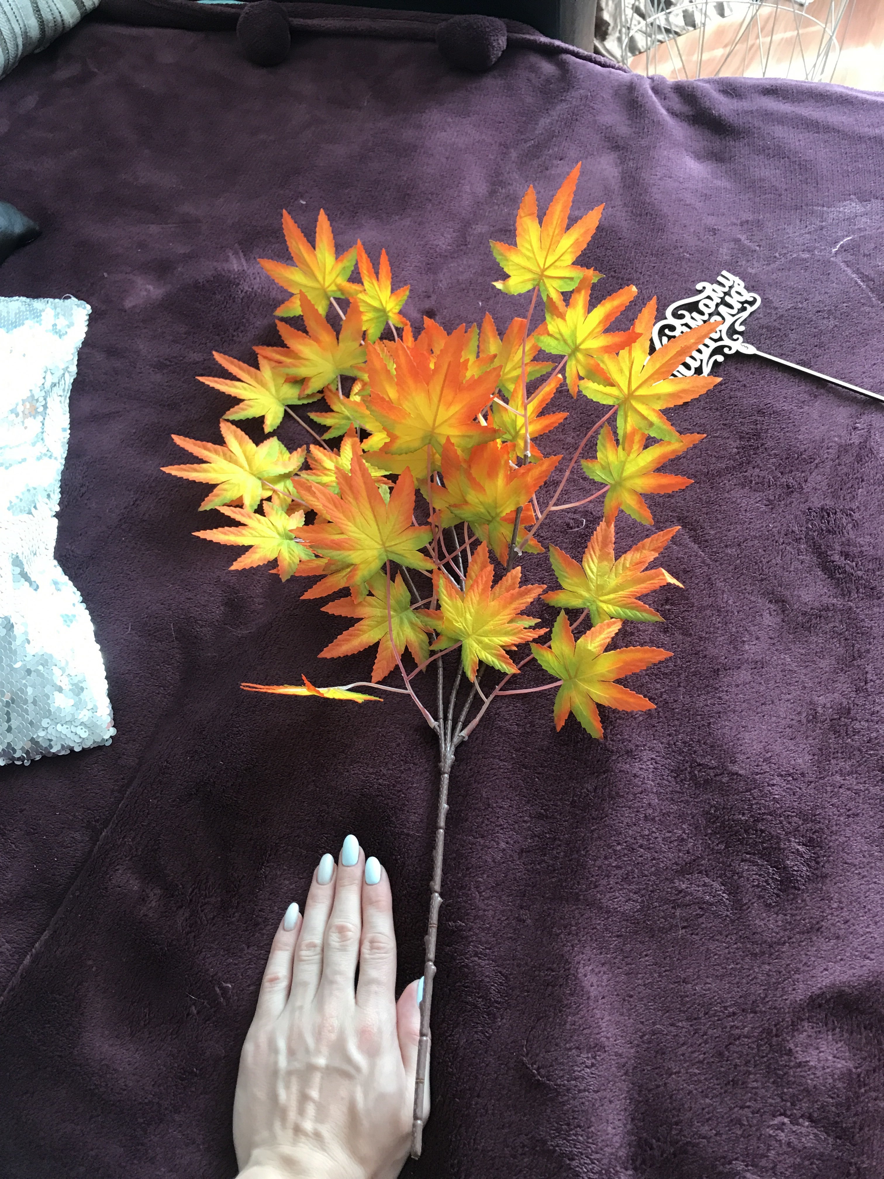 Фотография покупателя товара Декор «Листья на ветке» цвет зелёно-жёлто-оранжевый