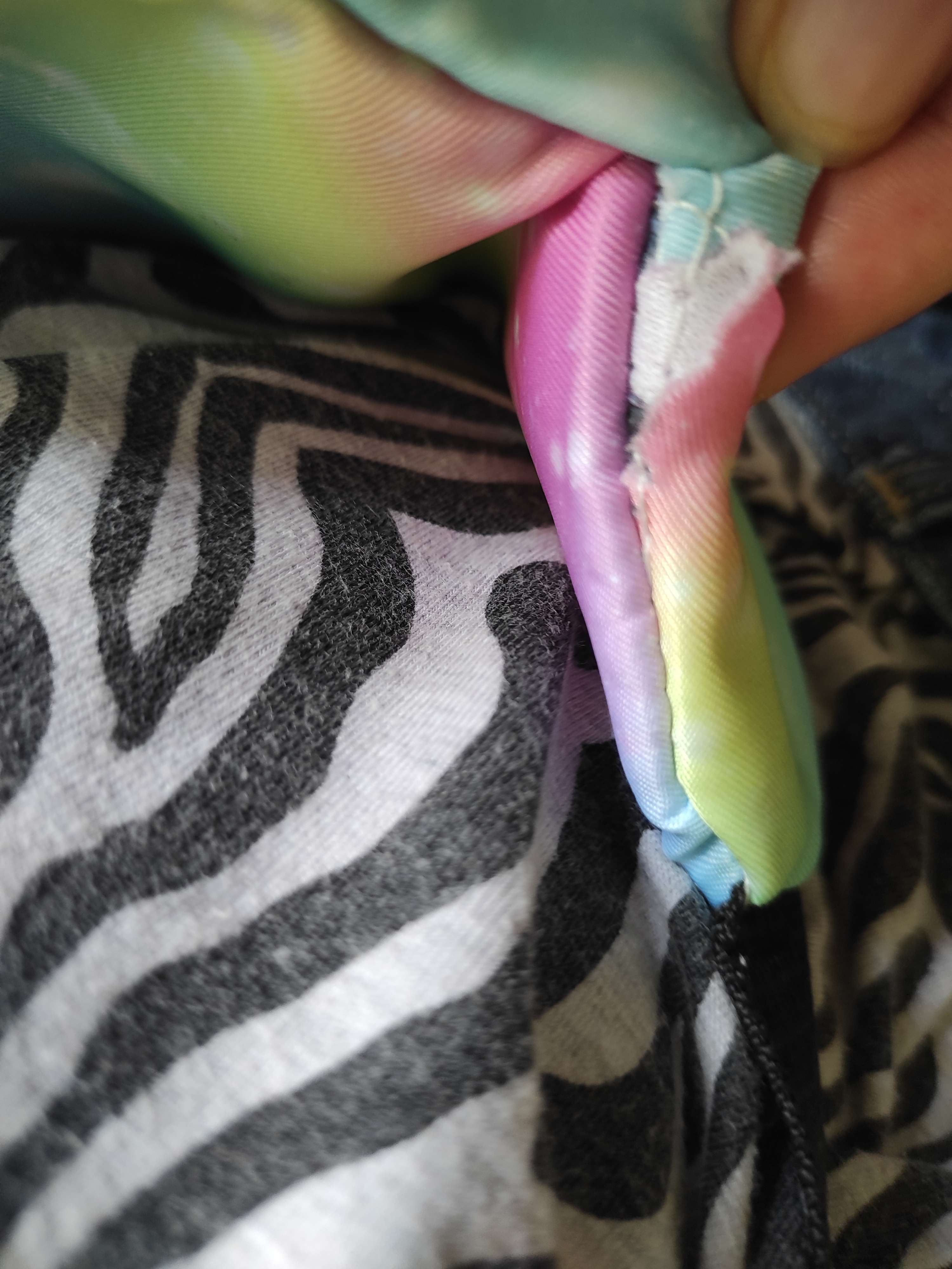 Фотография покупателя товара Набор: Рюкзак молодёжный на молнии, с карманами, поясная сумка, с принтом, размер 30 х 12 х 40 см, светло-розовый - Фото 12