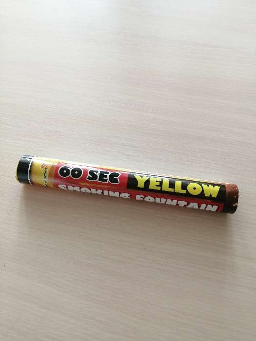 Фотография покупателя товара Цветной дым жёлтый, заряд 1 дюйм, ОПТИ, средняя интенсивность, 60 сек, 22,5 см - Фото 1