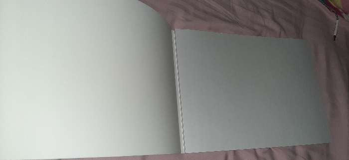 Фотография покупателя товара Альбом для рисования А4, 40 листов на клею "Фьорд", обложка мелованный картон 170 г/м2, жёсткая подложка, блок 120 г/м2 - Фото 2