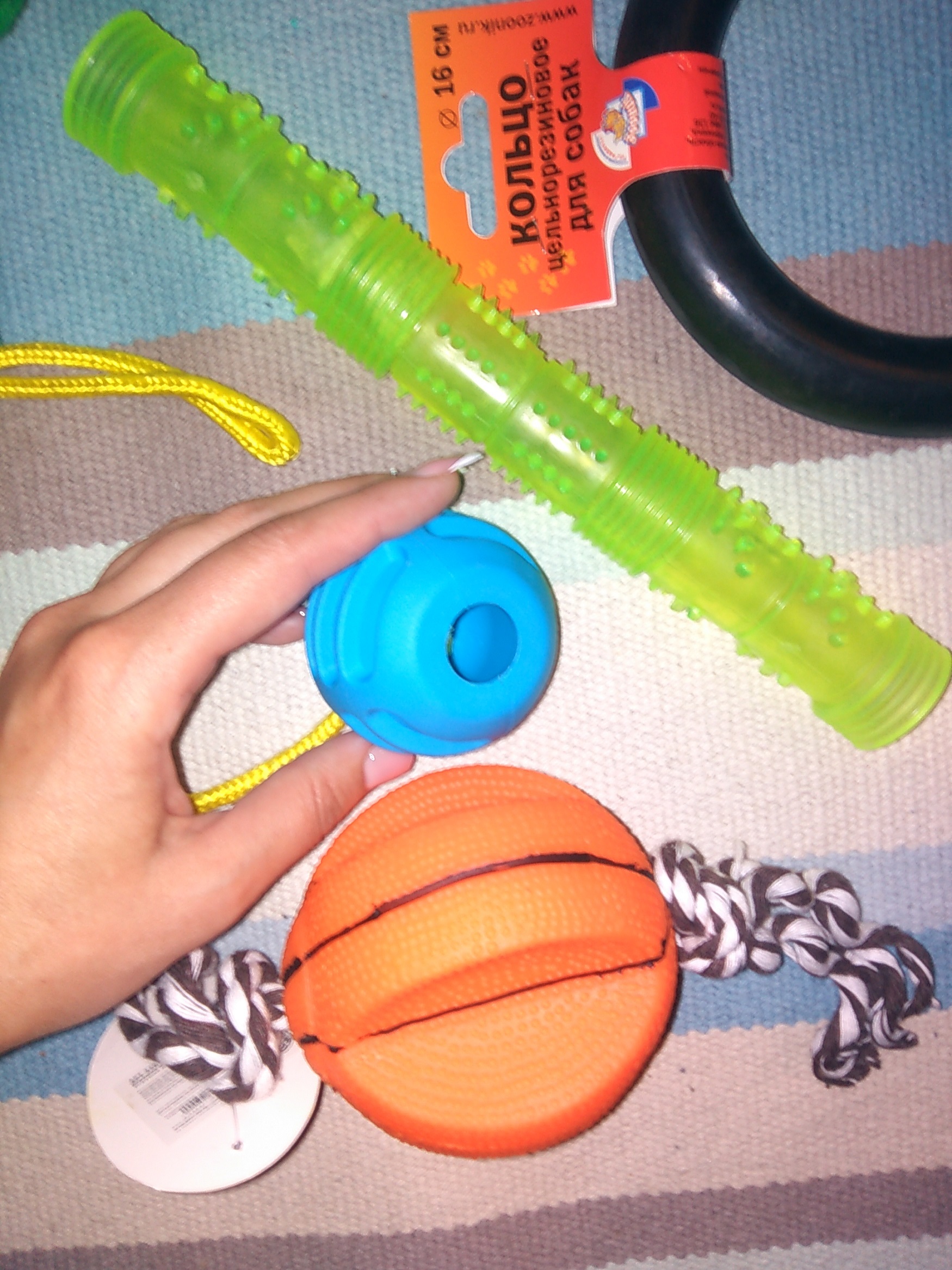 Фотография покупателя товара Игрушка "Шар усиленный на веревке", 43 см, шар 6 см, микс цветов - Фото 1