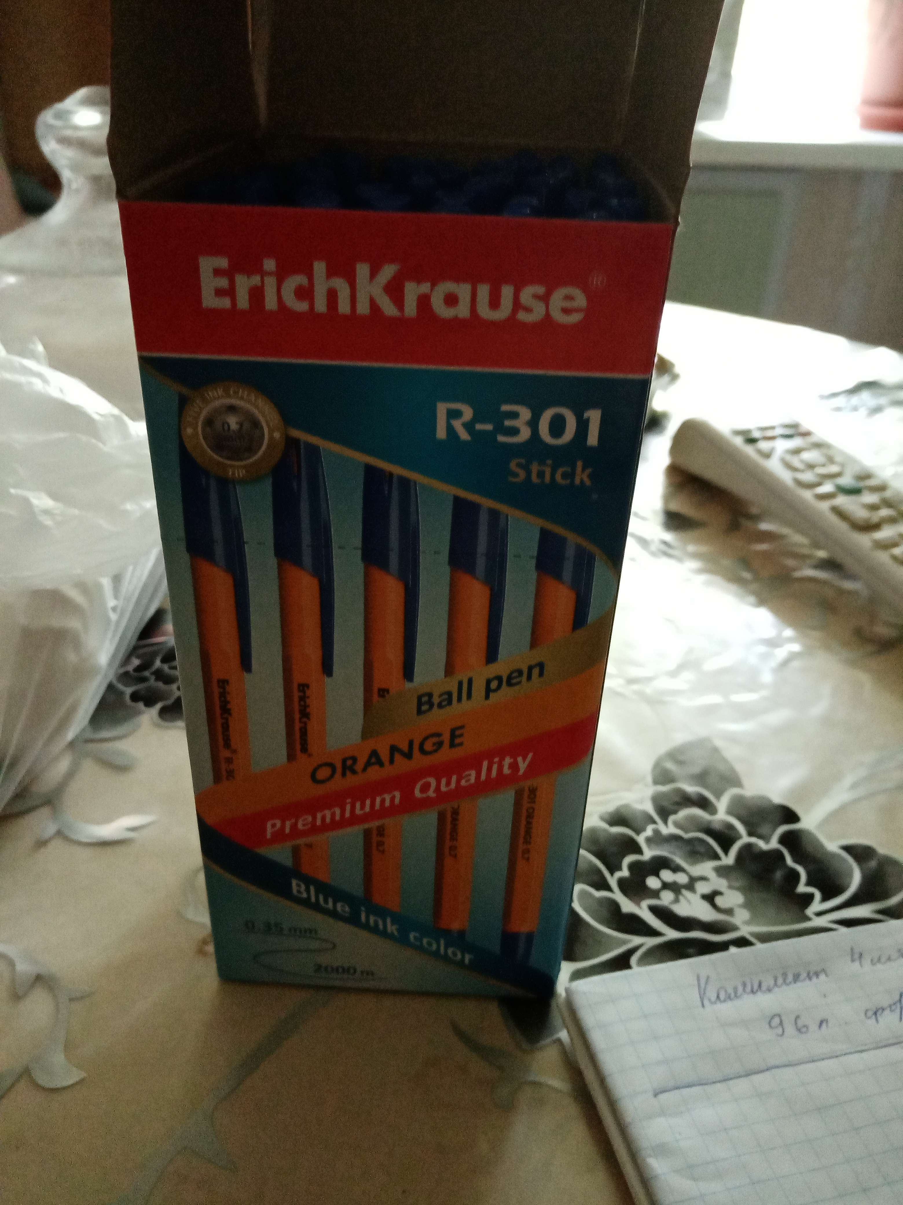 Фотография покупателя товара Ручка шариковая ErichKrause R-301 Orange Stick, узел 0.7 мм, чернила синие, длина линии письма 2000 метров, штрихкод на ручке - Фото 5