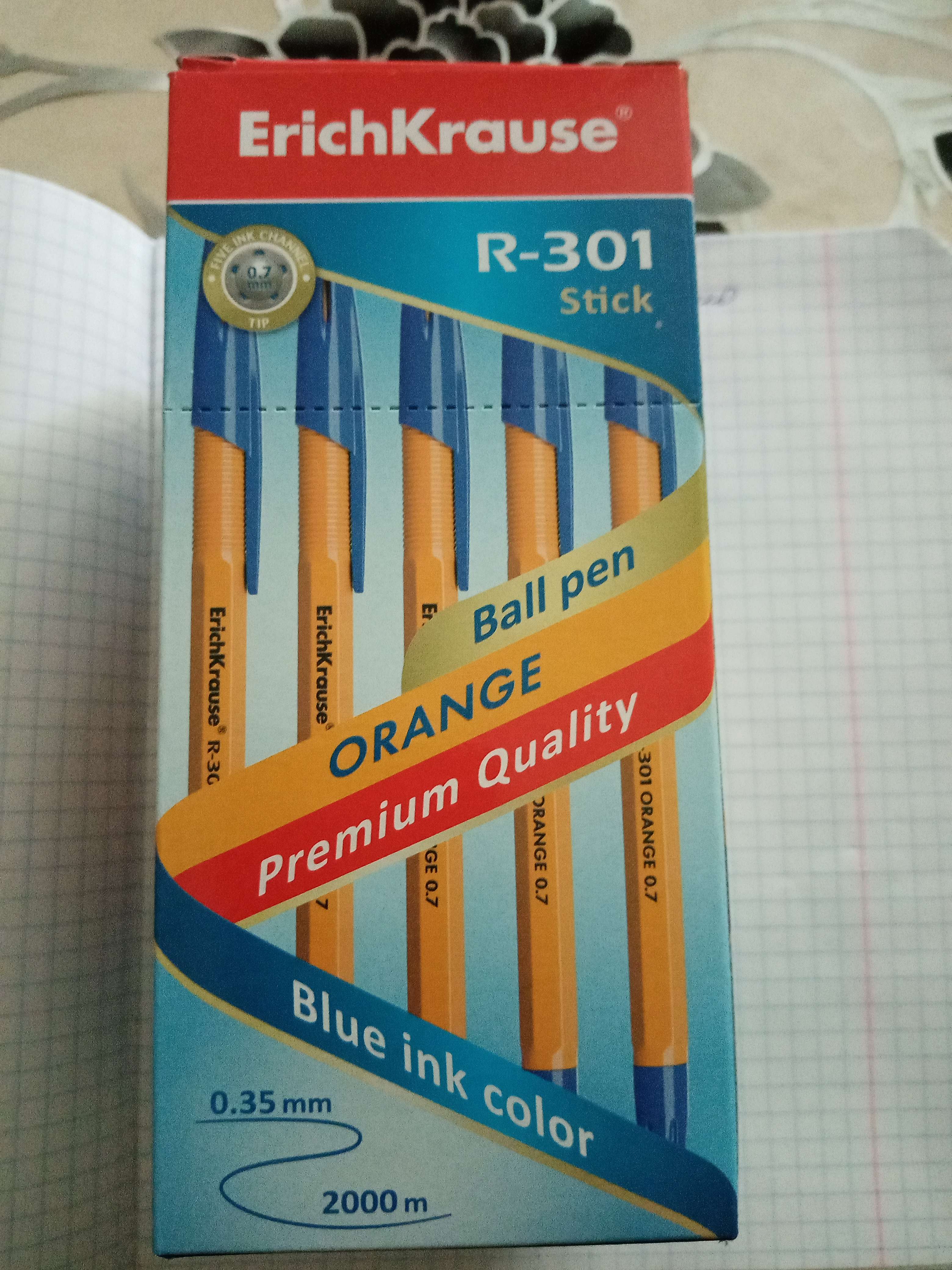 Фотография покупателя товара Ручка шариковая ErichKrause R-301 Orange Stick, узел 0.7 мм, чернила синие, длина линии письма 2000 метров, штрихкод на ручке - Фото 6