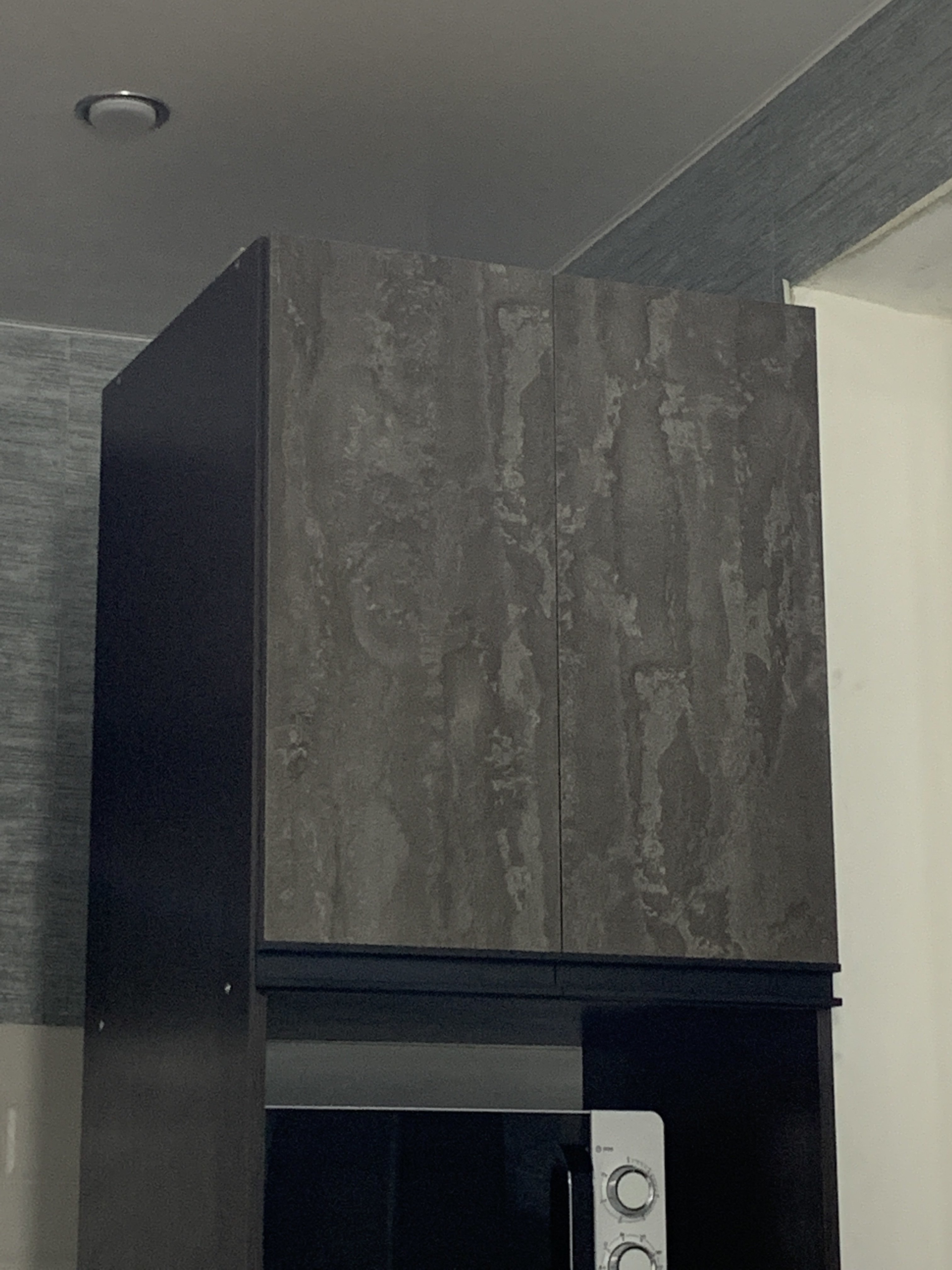 Фотография покупателя товара Кухонный гарнитур угловой «Симфония мега прайм», 2700×1500 мм, цвет бетон светлый/бетон тёмный/венге - Фото 8