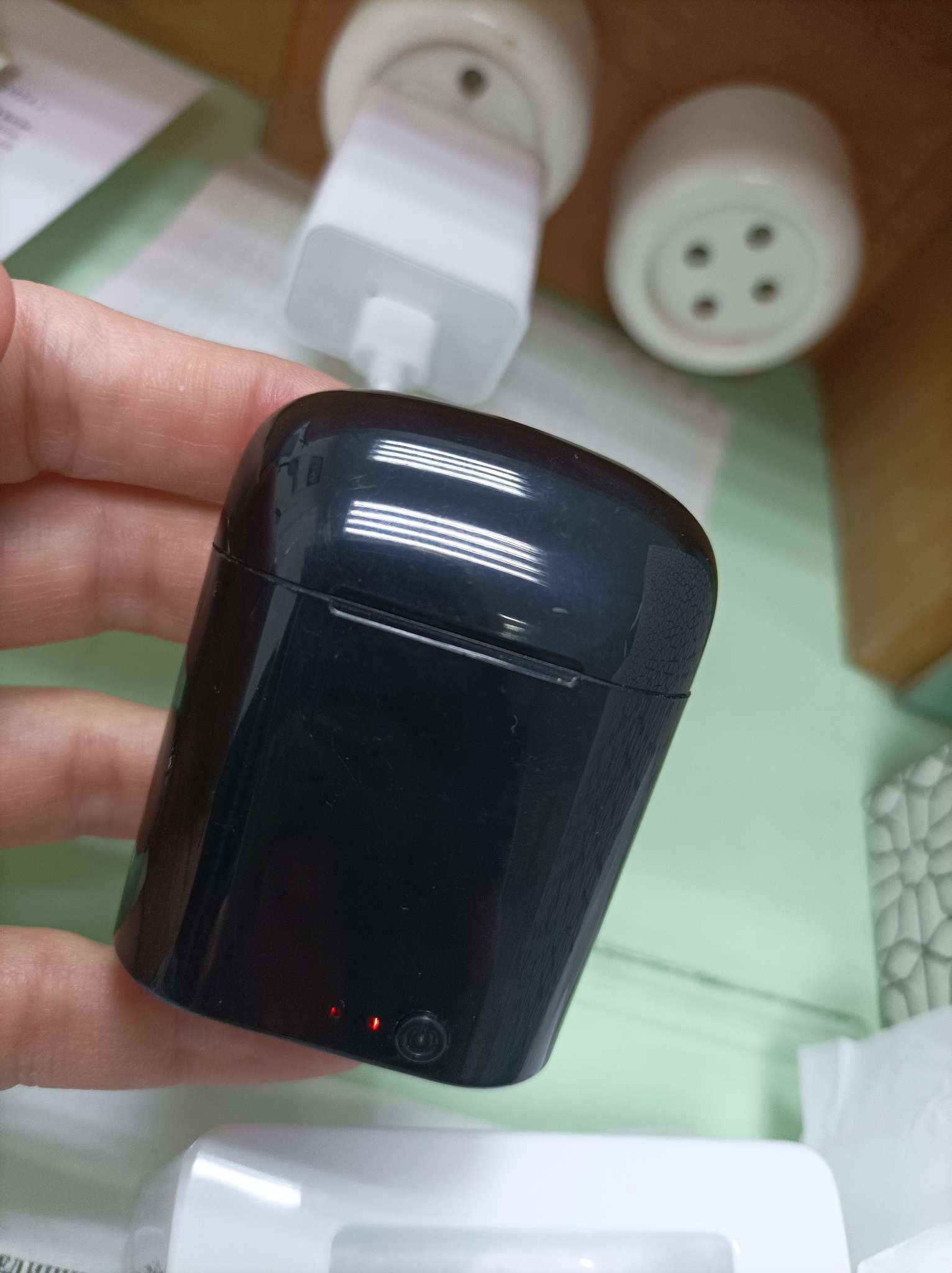 Фотография покупателя товара Наушники беспроводные Luazon i7-mini, TWS, вкладыши, Bluetooth 5.0, 40/350 мАч, чёрные глянцевые - Фото 12