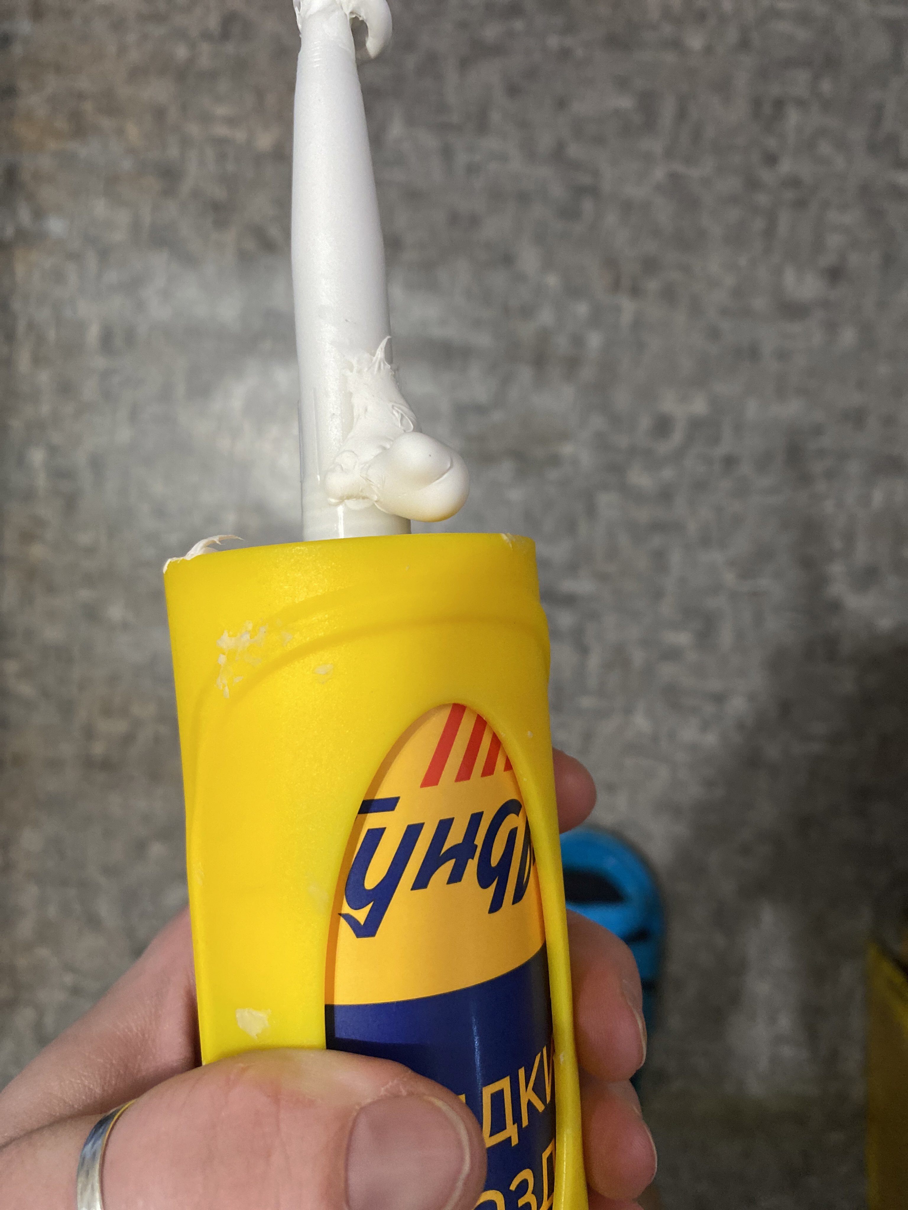 Фотография покупателя товара Жидкие гвозди ТУНДРА, универсальные, белые, 310 мл/440 г - Фото 1