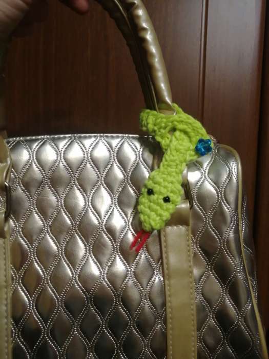 Фотография покупателя товара Пряжа для вязания спицами, крючком светящаяся 100% лавсан Softino «Сияй», 50 г, 50 м, сиреневая - Фото 1