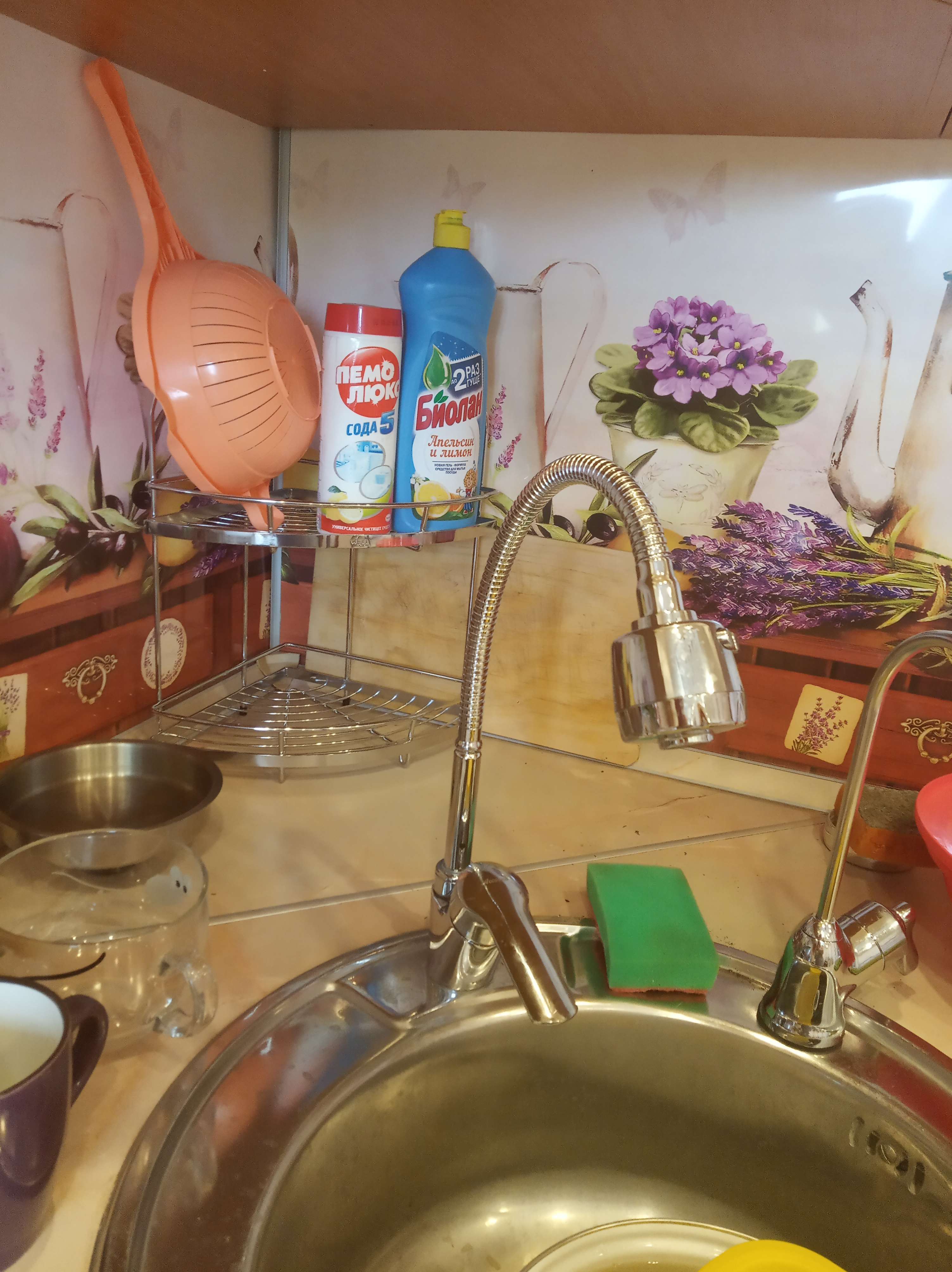 Фотография покупателя товара Смеситель для кухни Accoona A4868, однорычажный, гибкий излив, с гайкой, силумин, хром - Фото 13