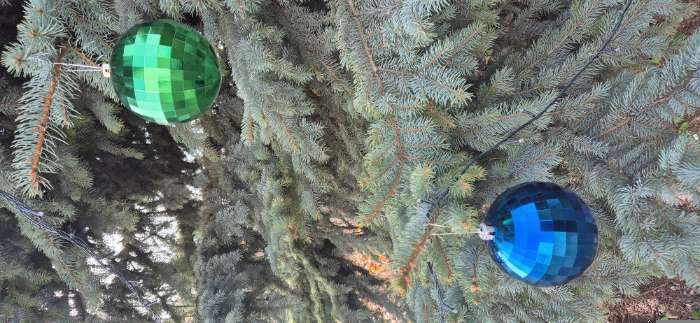 Фотография покупателя товара Ёлочные игрушки «Диско-хит», шары новогодние, d=15 см, набор 3 шт., МИКС - Фото 1