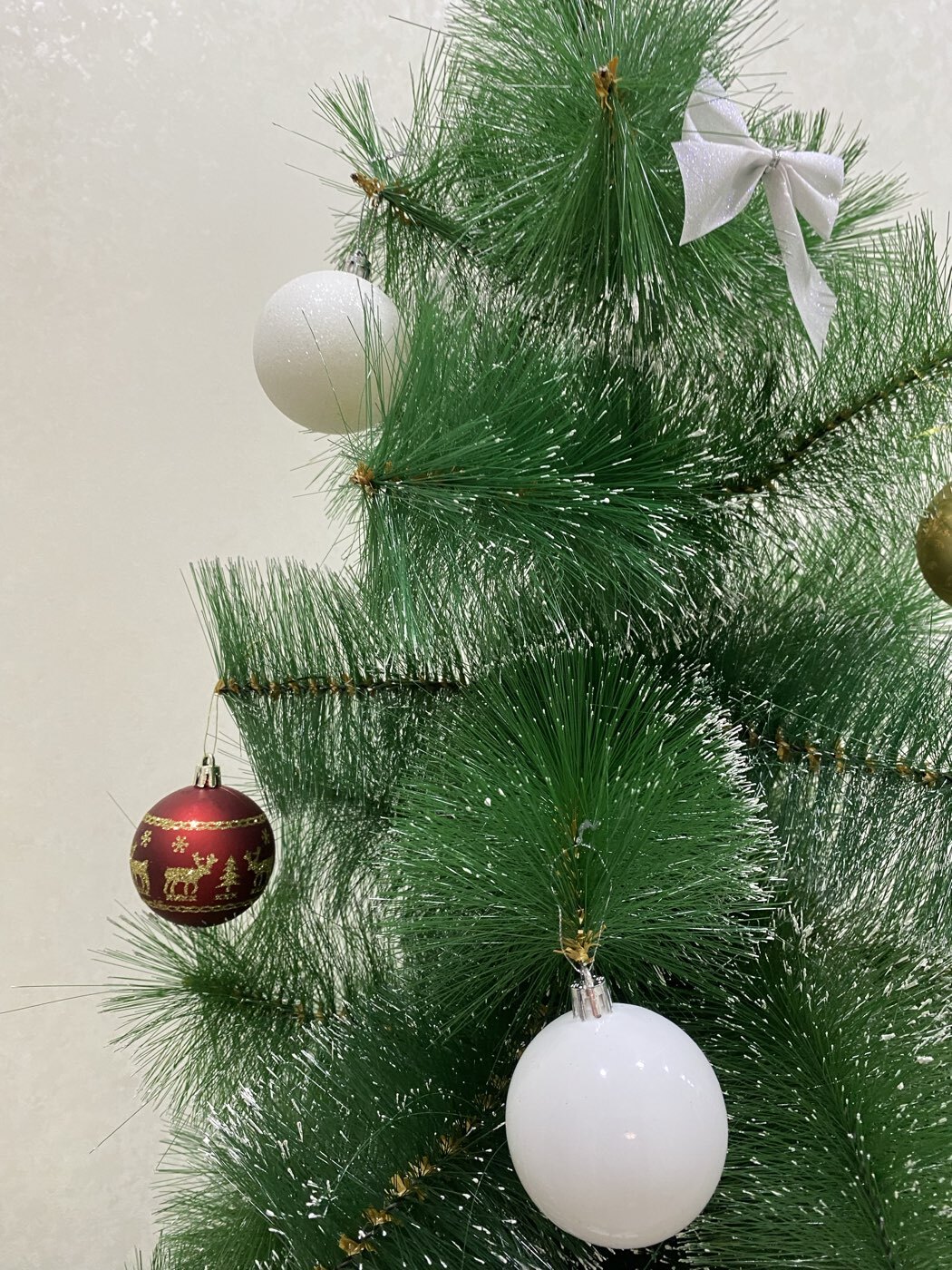 Фотография покупателя товара Ёлочные игрушки «Галактика», шары новогодние, d=6 см, набор 9 шт., белый - Фото 4