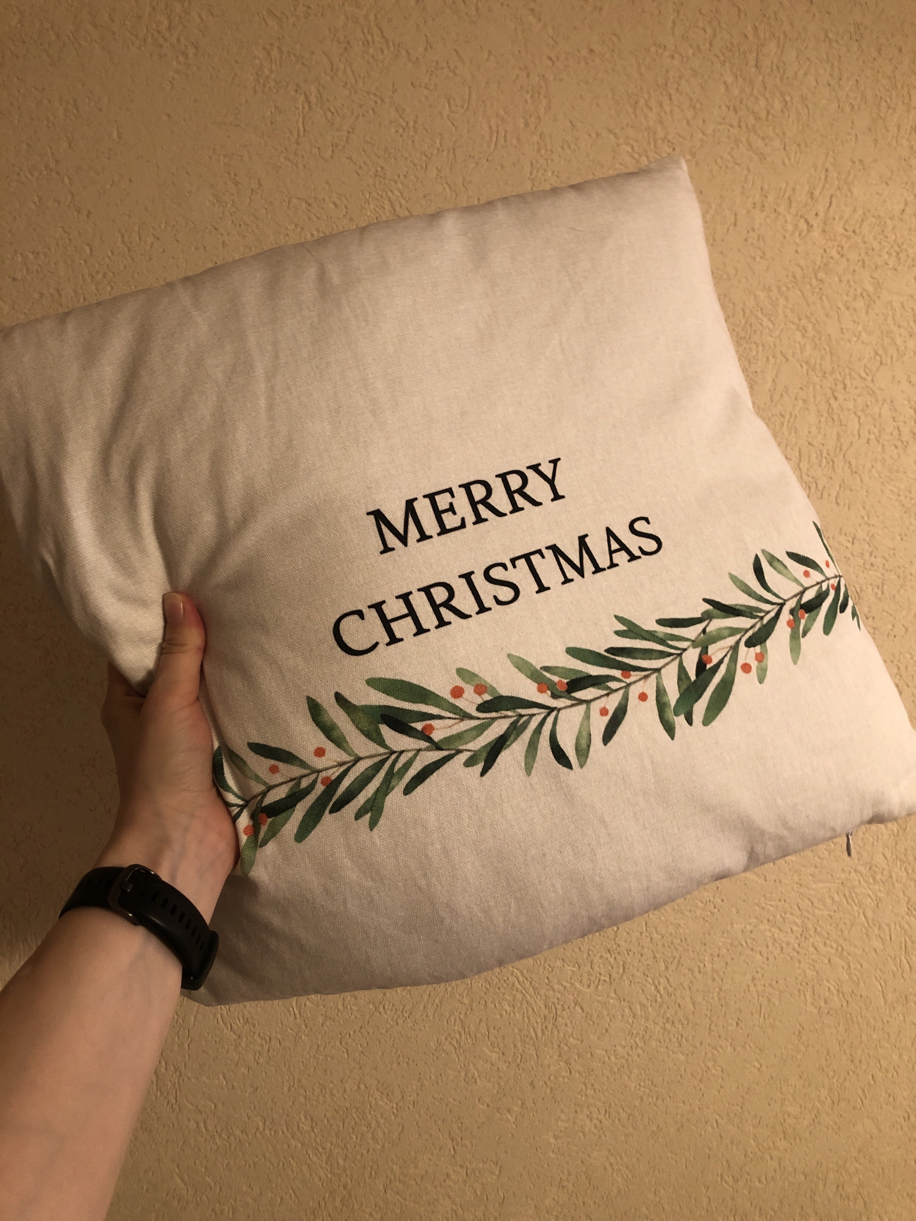 Фотография покупателя товара Наволочка декоративная новогодняя «Этель. Merry Christmas» 40×40(±4) см, 100% хлопок - Фото 1