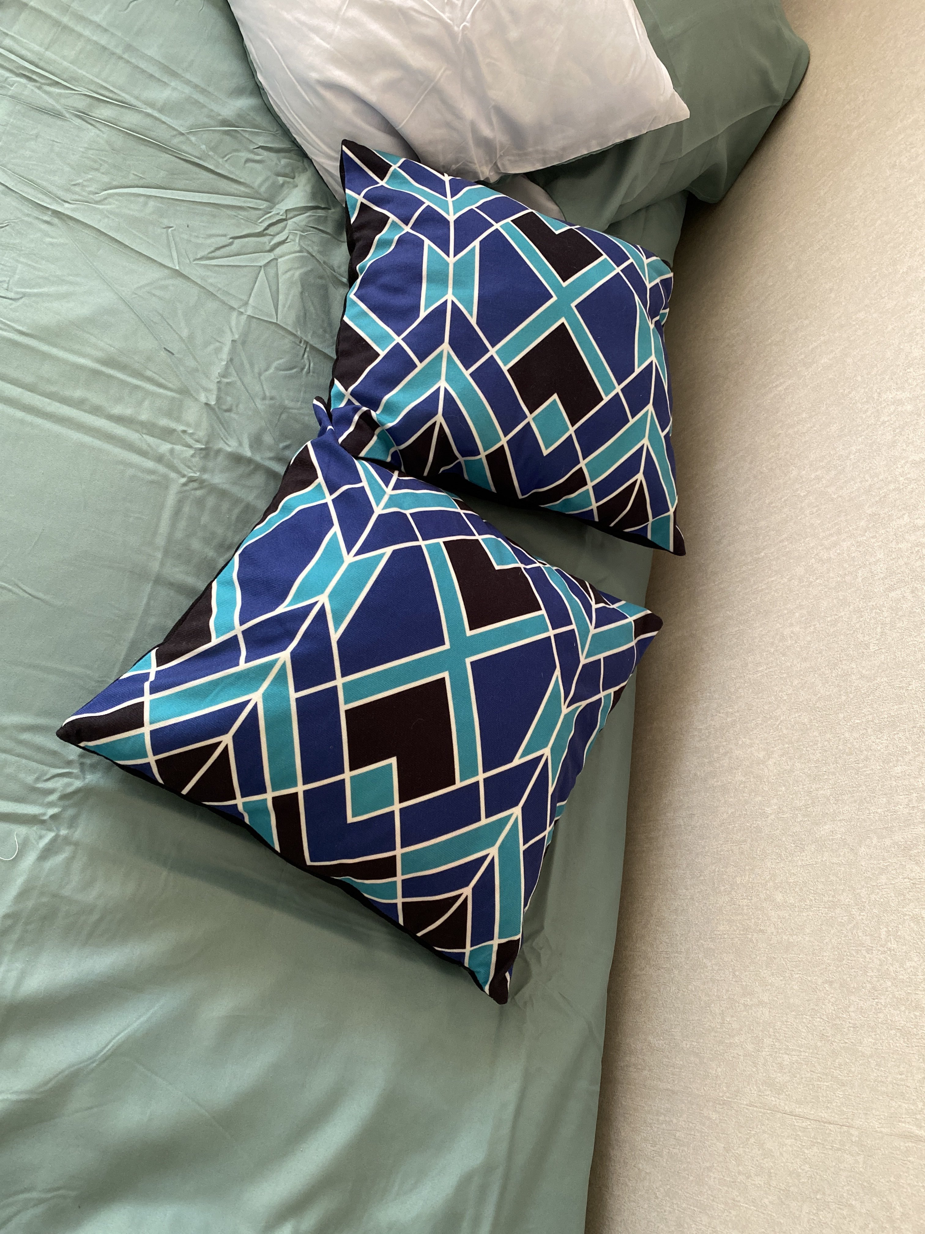 Фотография покупателя товара Наволочка декоративная Этель «Зигзаги», 45*45 см, 100% п/э - Фото 2