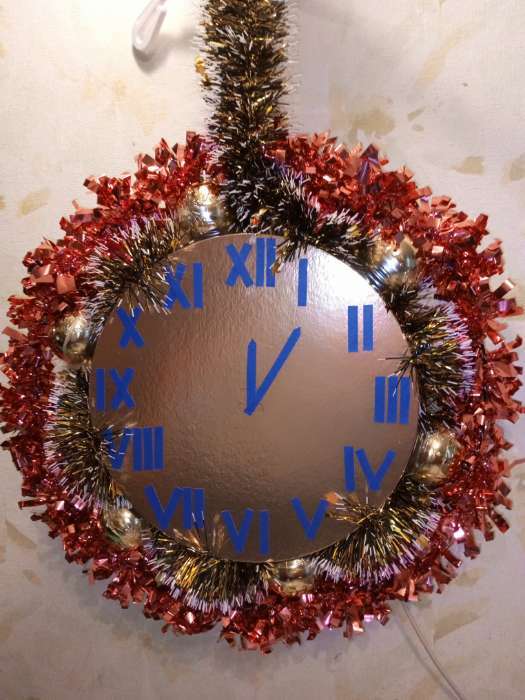 Фотография покупателя товара Ёлочные игрушки «Оливия», шары новогодние, d=6 см, набор 4 шт., красный/золотистый - Фото 2