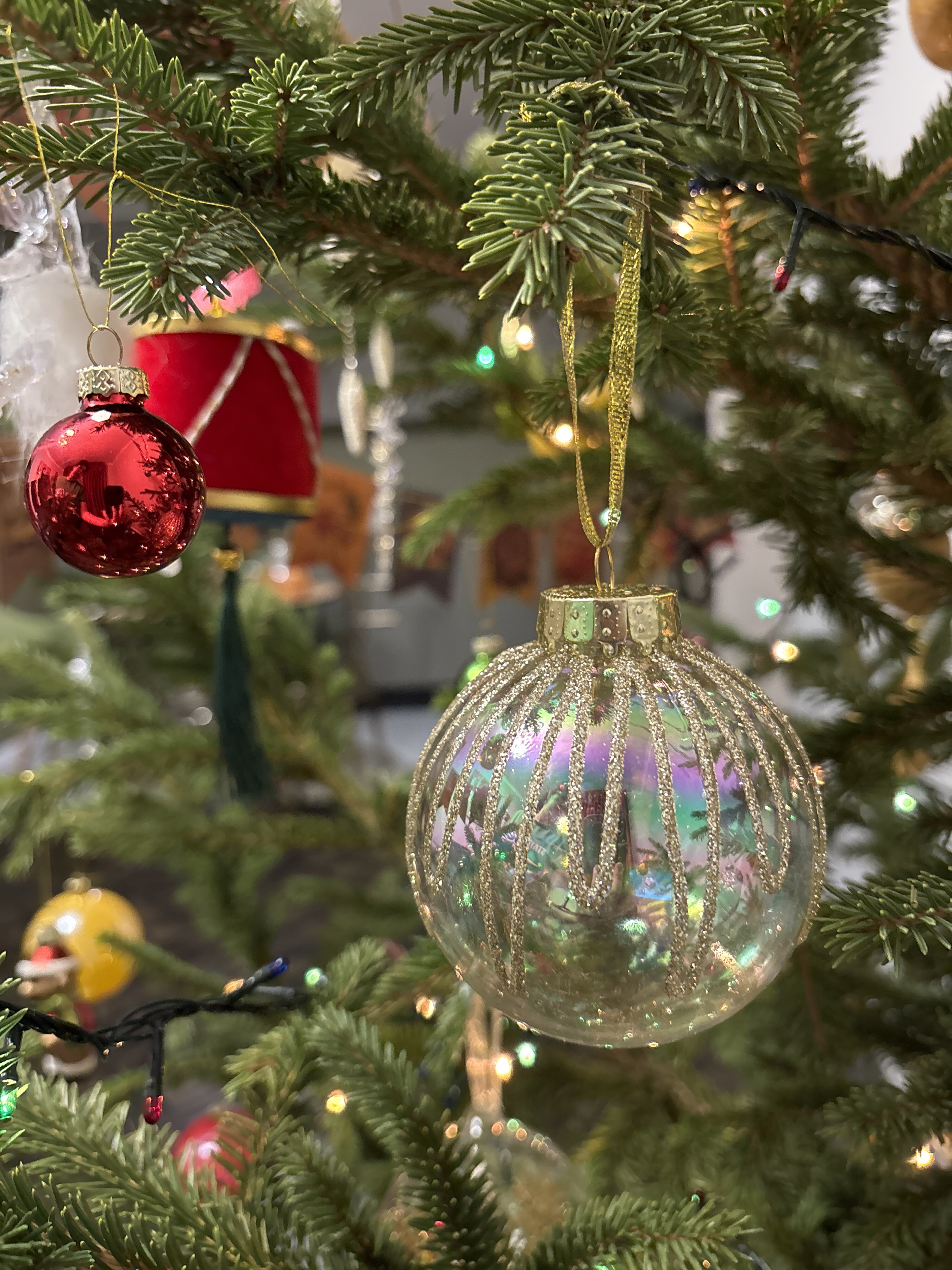 Фотография покупателя товара Ёлочные игрушки «Фейерверк», шары новогодние, d=8 см, набор 2 шт., золотистый - Фото 3