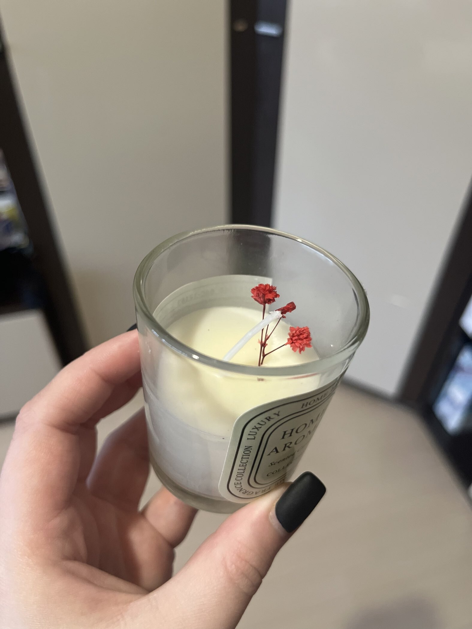 Фотография покупателя товара Ароматическая свеча в стакане Sweet Love, травы, 5.5×6.5 см - Фото 2