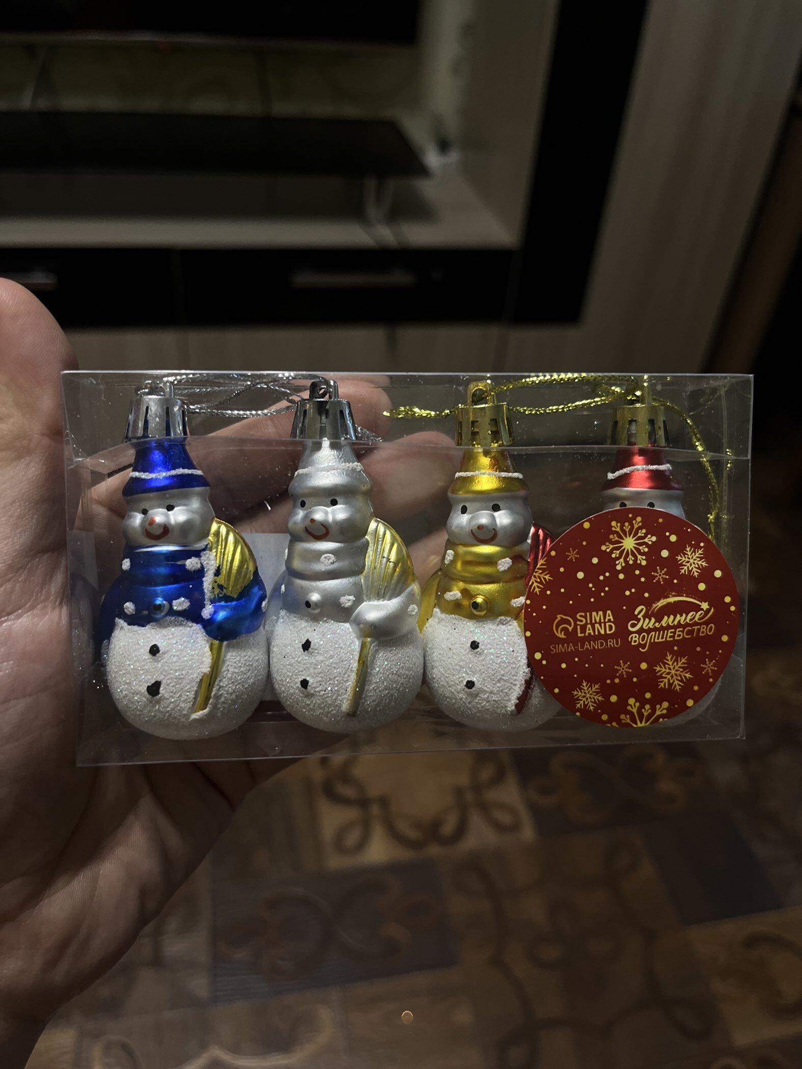 Фотография покупателя товара Ёлочные игрушки 4 шт. «Дружные снеговички», 3.5×6 см, МИКС - Фото 4