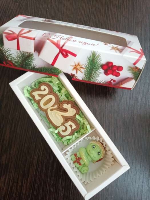 Фотография покупателя товара Коробка под 3 конфеты, «Новогодние подарки», 13×5×3.3 см - Фото 4