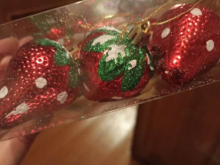 Фотография покупателя товара Ёлочные игрушки 6 шт. «Клубничка» 4×6 см, красный - Фото 5