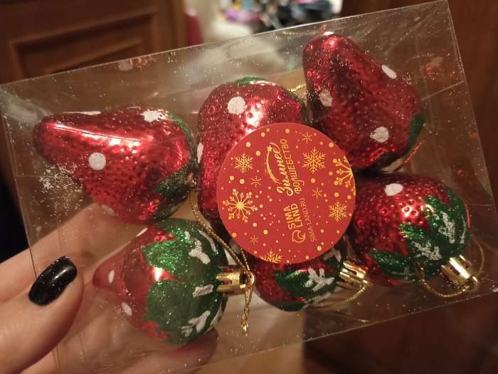 Фотография покупателя товара Ёлочные игрушки 6 шт. «Клубничка» 4×6 см, красный - Фото 4