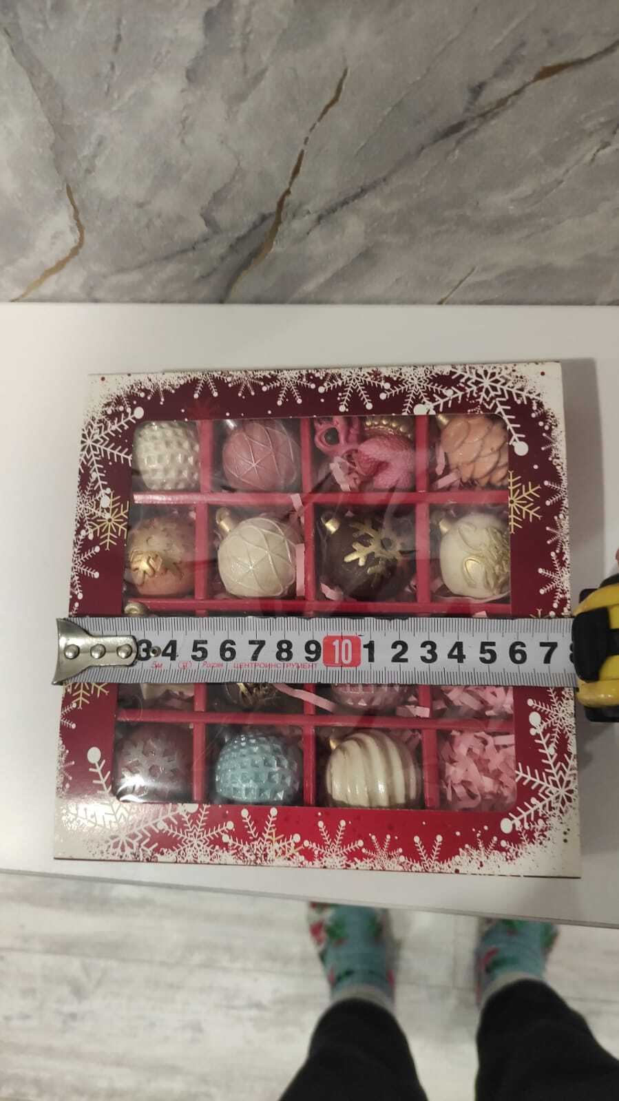 Фотография покупателя товара Коробка под 16 конфет «Новогодняя», 17.5×17.5×3.5 см - Фото 4