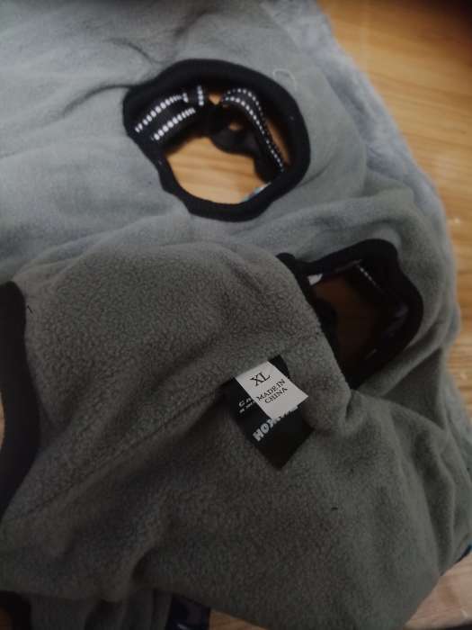 Фотография покупателя товара Куртка для собак со шлейкой, размер М (ДС 32 см, ОШ 28 см, ОГ 42 см), камуфляжная - Фото 3