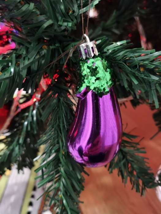 Фотография покупателя товара Ёлочные игрушки 6 шт. «Баклажан» 9.5×4 см, фиолетовый - Фото 2