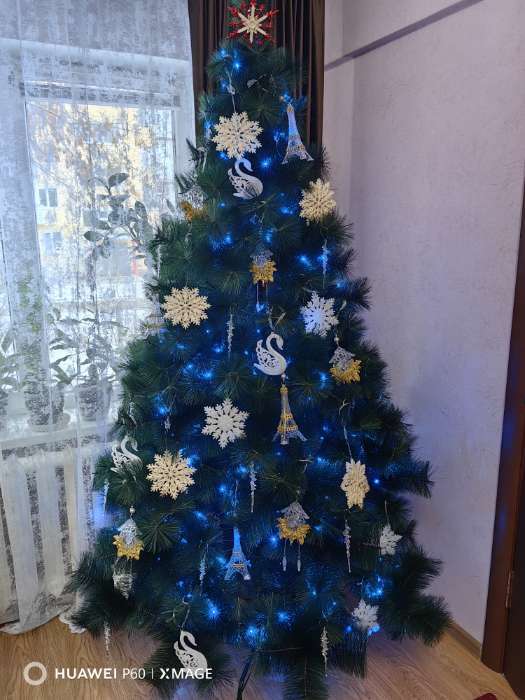 Фотография покупателя товара Ёлочная игрушка «Зимнее волшебство. Олень грация», 8×14 см, прозрачно-золотой - Фото 3