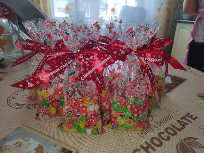 Фотография покупателя товара Лента атласная «С Новым годом», 15 мм, 23±1 м, красная - Фото 9