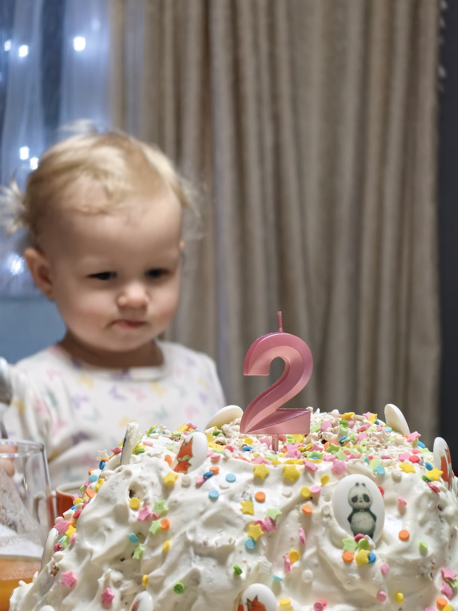 Фотография покупателя товара Свеча для торта, цифра «2», 11,5 х 2,3 см - Фото 1