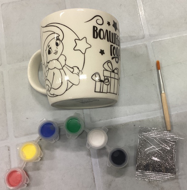 Фотография покупателя товара Кружка под раскраску на новый год «Снегурочка», 300 мл, набор для творчества - Фото 1