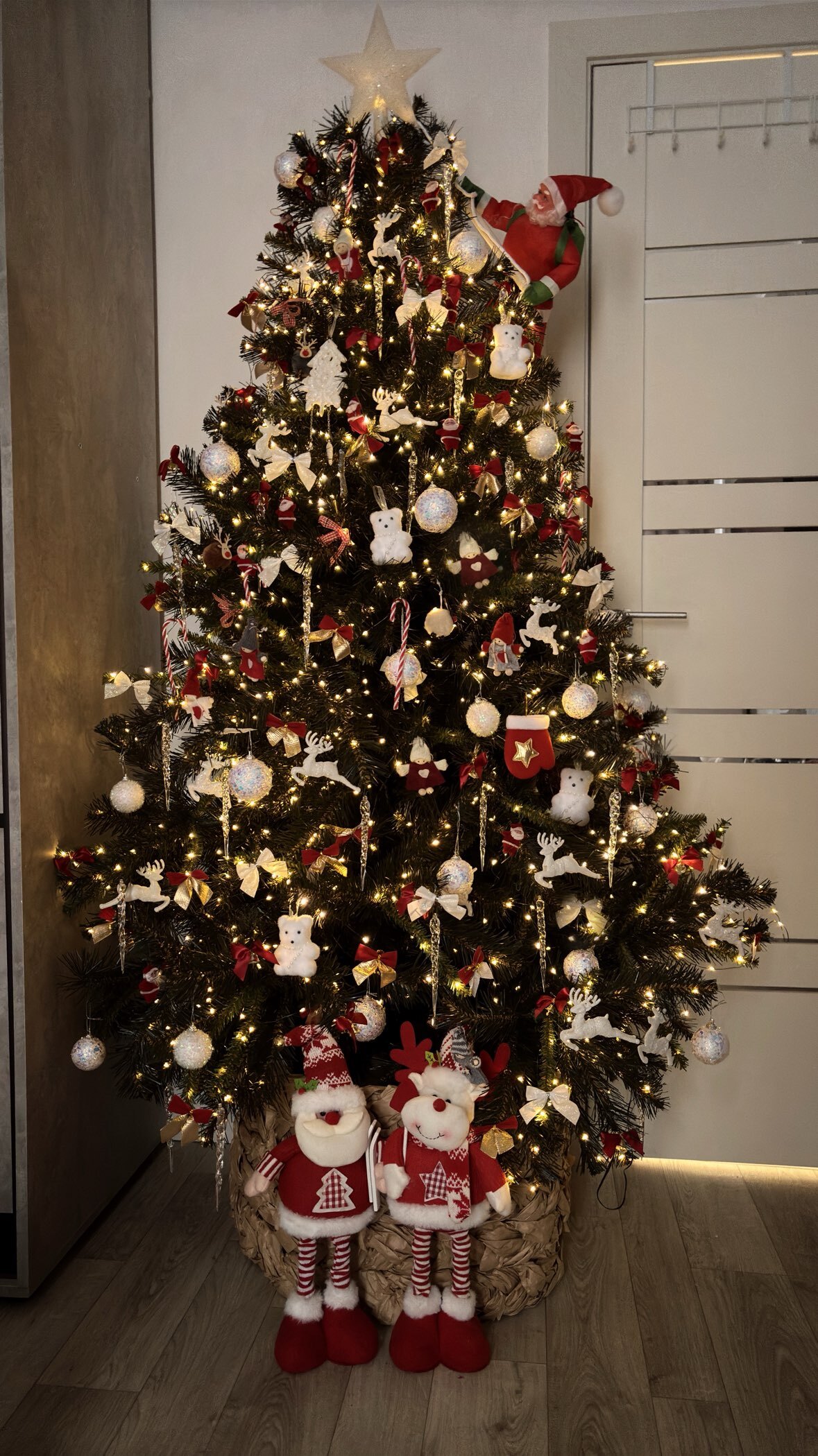 Фотография покупателя товара Ёлочная игрушка «Зимнее волшебство. Часики - ходики», 9×11 см, белый - Фото 8