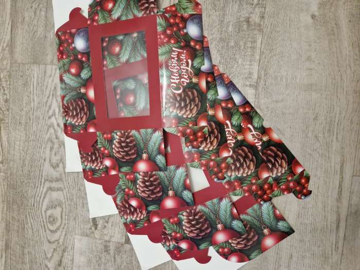 Фотография покупателя товара Коробка для 6 капкейков с окном подарочная новогодняя упаковка «С Новым годом», 25×17×10 см - Фото 9