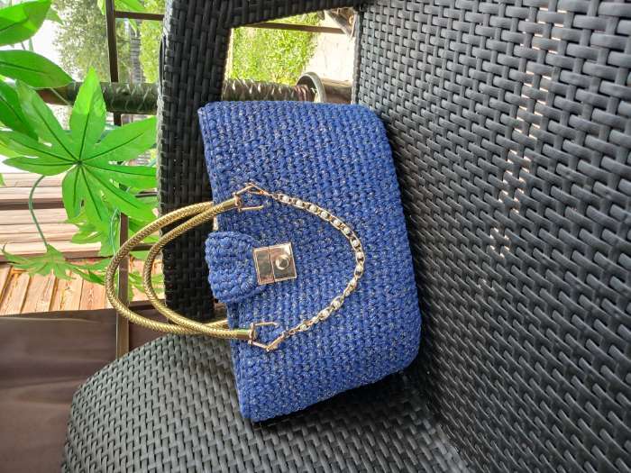 Фотография покупателя товара Трикотажная пряжа "Риббон" с люрексом 85м/170±5 гр (Кофе, люрекс: Серебро) - Фото 18