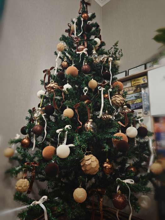 Фотография покупателя товара Ёлочные игрушки «Марокко», шары новогодние, набор d=6 см, 6 шт., коричневый - Фото 3