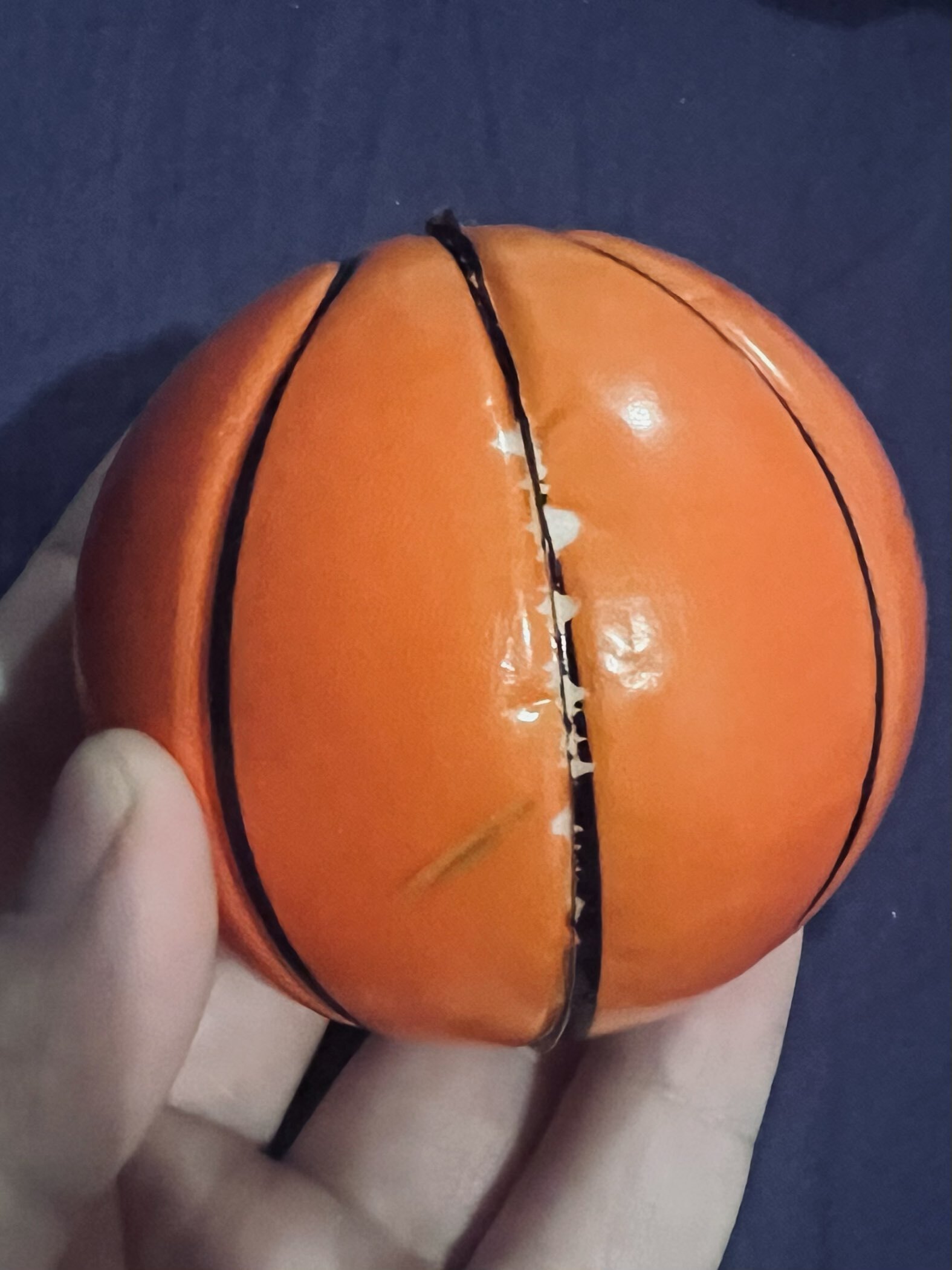 Фотография покупателя товара Мяч детский мягкий «Баскетбол», 6 см, в шоубоксе, МИКС - Фото 2