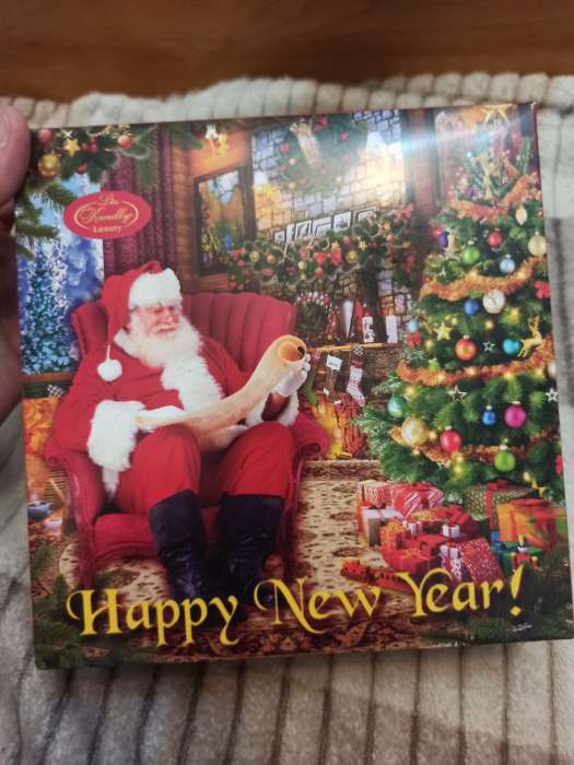 Фотография покупателя товара Новогодний подарочный набор косметики Liss Kroully "Happy New Year": гель для душа, 260 мл + пена для ванн "Пихта", 260 мл - Фото 5
