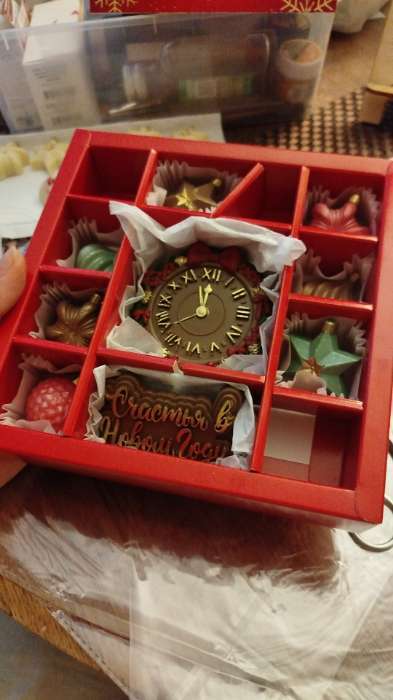 Фотография покупателя товара Коробка под 16 конфет «Новогодняя», 17.5×17.5×3.5 см - Фото 19