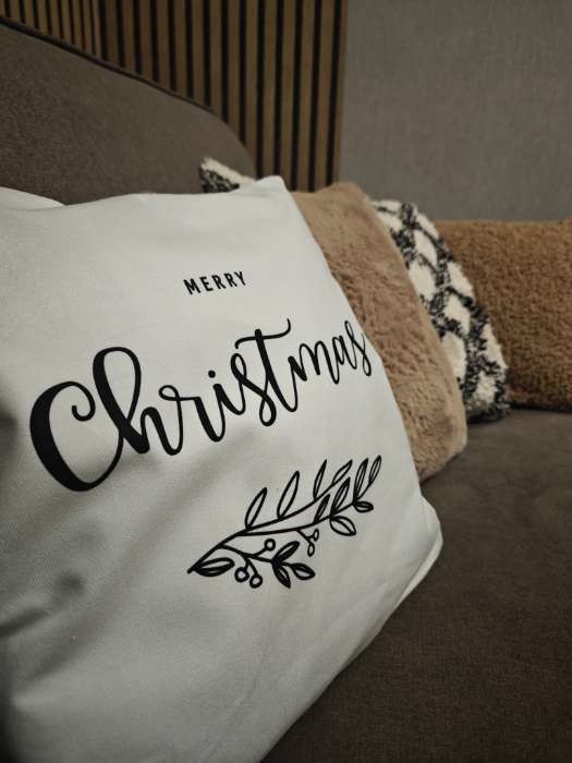 Фотография покупателя товара Наволочка декоративная Этель Christmas, 40х40 см, 100 п/э, велюр - Фото 3
