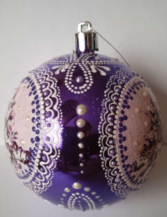 Фотография покупателя товара Ёлочные игрушки «Глянец», шары новогодние, d=8 см, набор 12 шт., МИКС - Фото 3