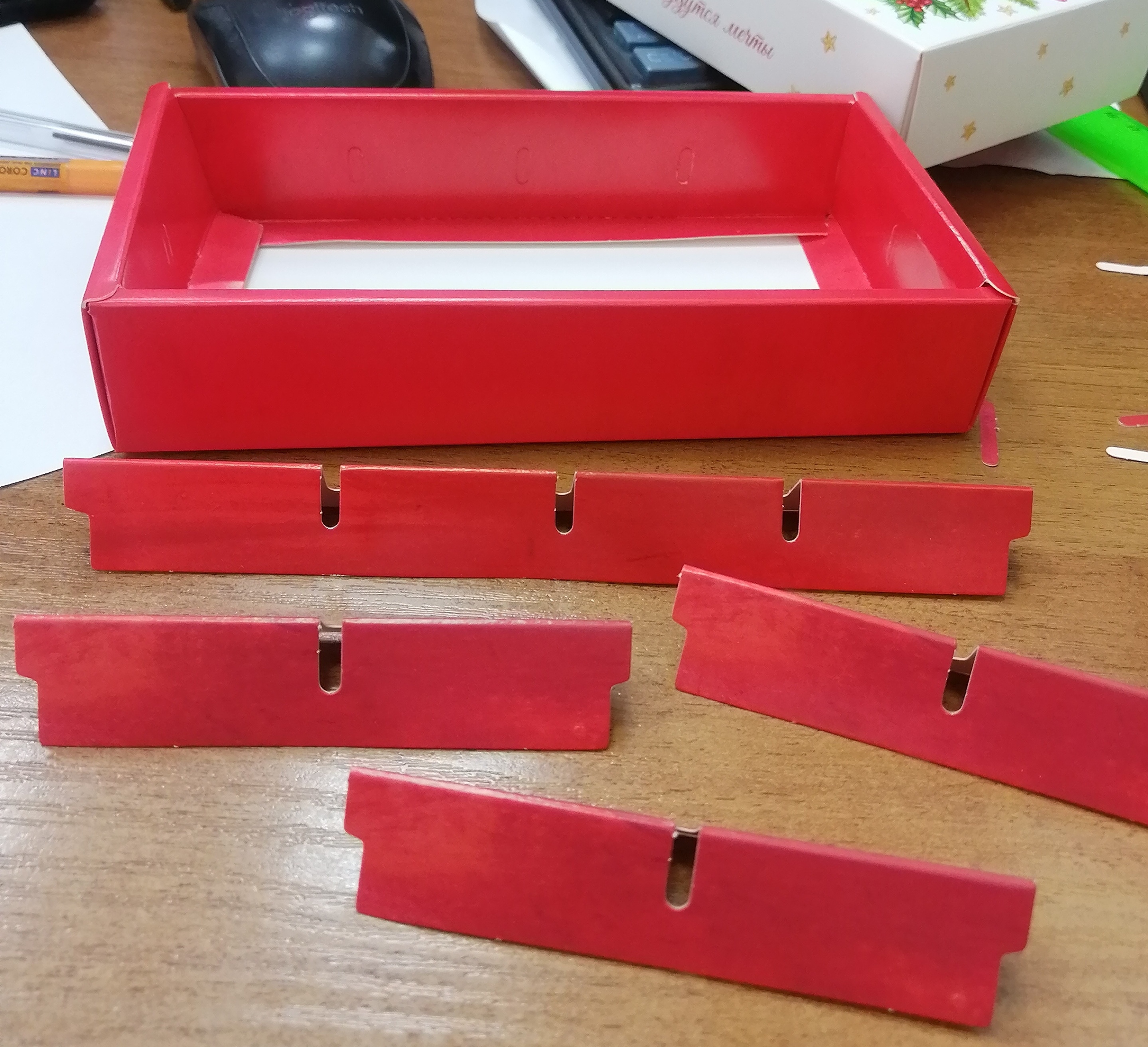 Фотография покупателя товара Коробка под 8 конфет «С Новым годом!», 9.8×17.7×3.5 см - Фото 5