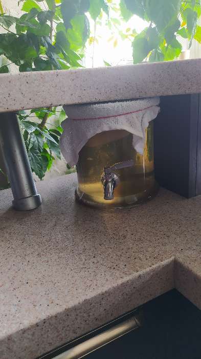 Фотография покупателя товара Коврик противоскользящий Доляна «Круги», 30×150 см, цвет прозрачный жёлтый - Фото 2