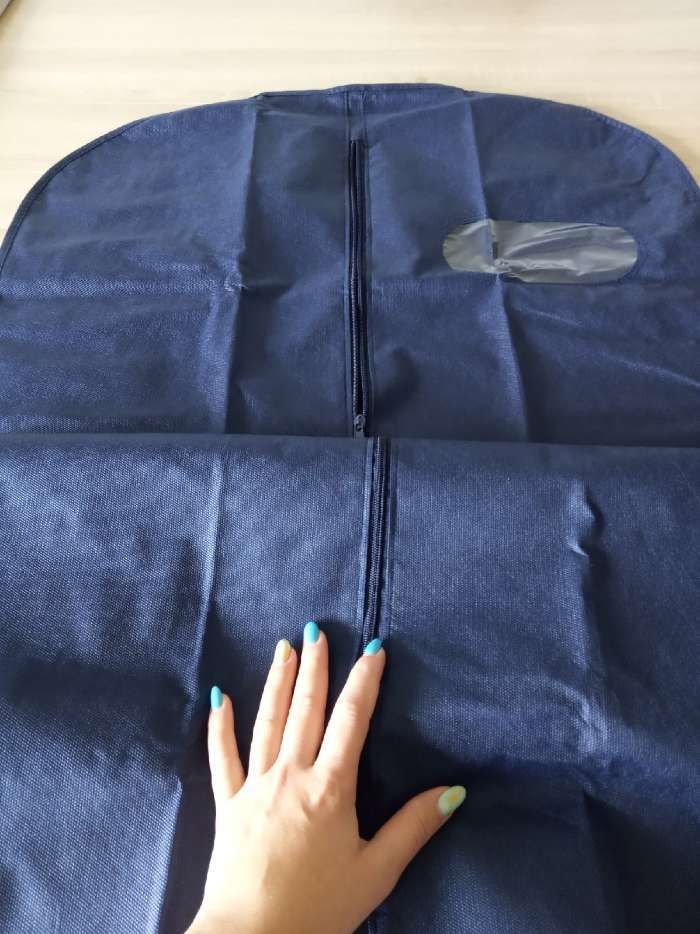 Фотография покупателя товара Чехол для одежды с окном, 60×100 см, спанбонд, цвет синий - Фото 2