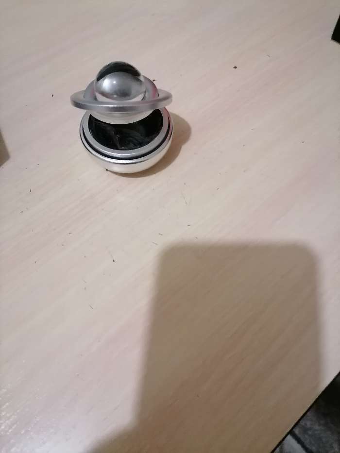 Фотография покупателя товара Аксессуар на панель с ароматизатором, гравитационные кольца, вращается от солнца, черный - Фото 4